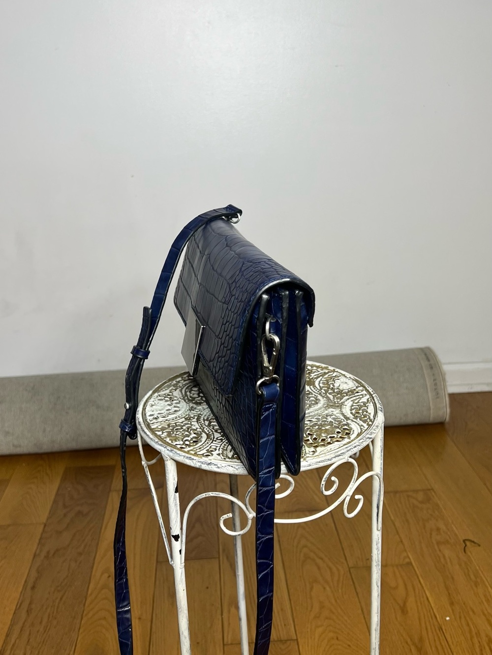 Zara Navy Croc-Embossed Crossbody Bag with Silver Hardware - Picture 2 of 9